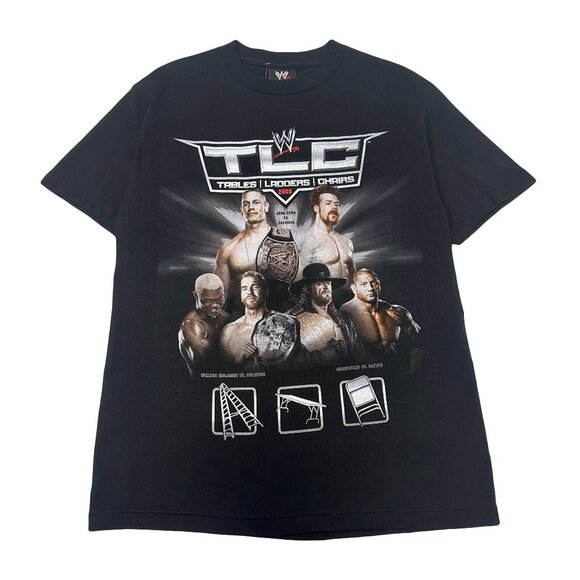 2009 WWE Tables Ladders Chairs Wrestling Tee M - Picture 1 of 6